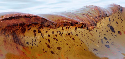 a wave made of oil
